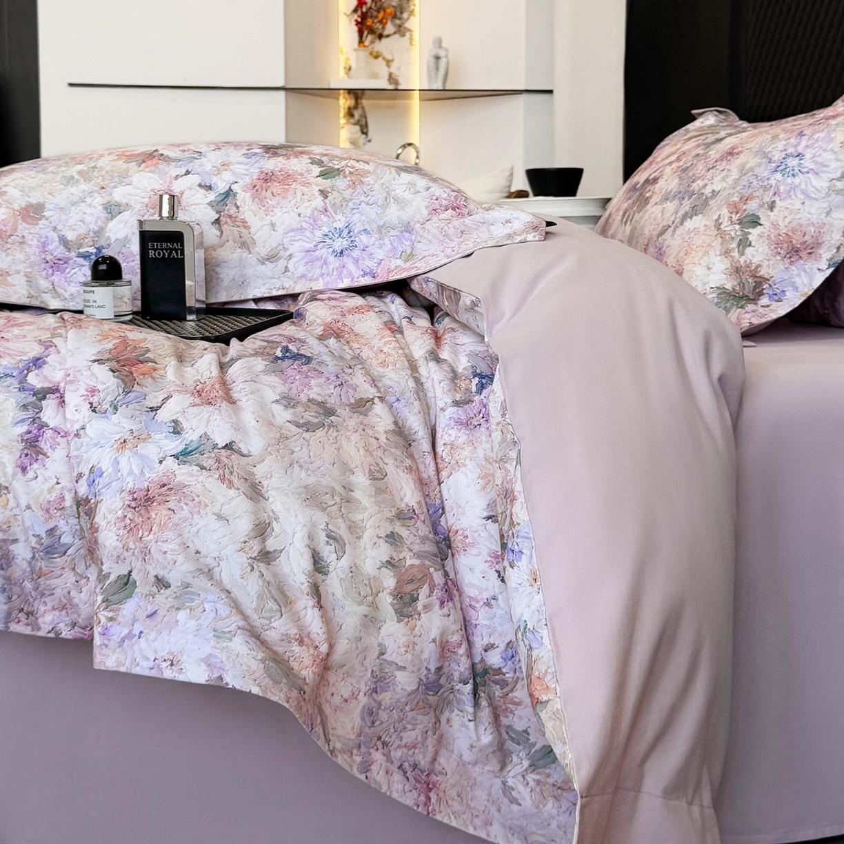 91家纺网 家纺一手货源 找家纺  2025秋冬新款轻奢新疆长绒棉纯棉磨毛加厚数码印花四件套花慕里 花慕里-紫