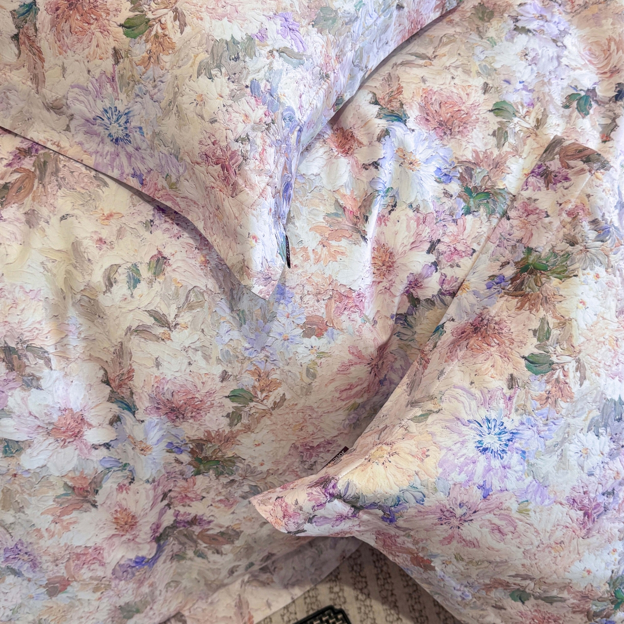 91家纺网 家纺一手货源 找家纺  2025秋冬新款轻奢新疆长绒棉纯棉磨毛加厚数码印花四件套花慕里 花慕里-紫