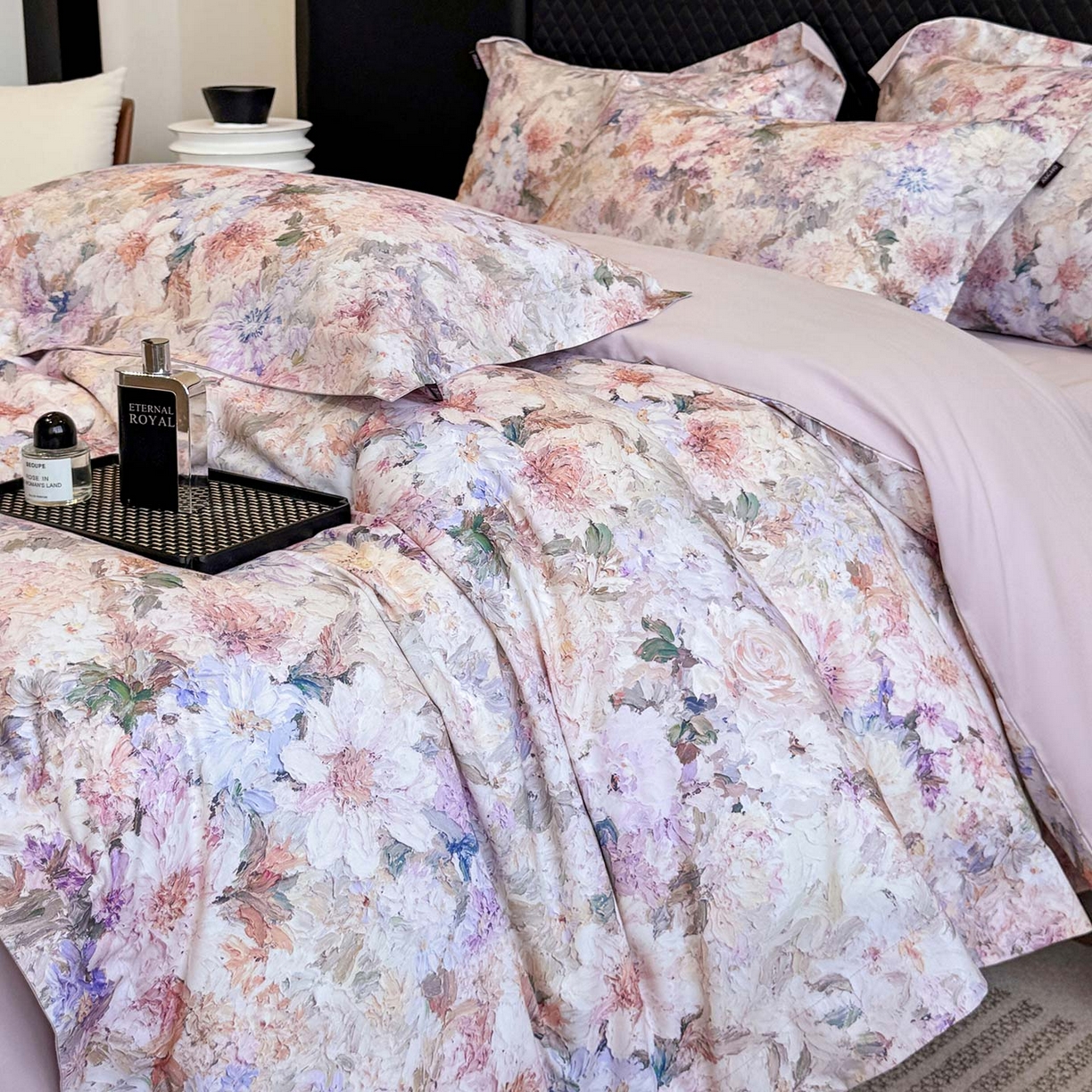 91家纺网 家纺一手货源 找家纺  2025秋冬新款轻奢新疆长绒棉纯棉磨毛加厚数码印花四件套花慕里 花慕里-紫