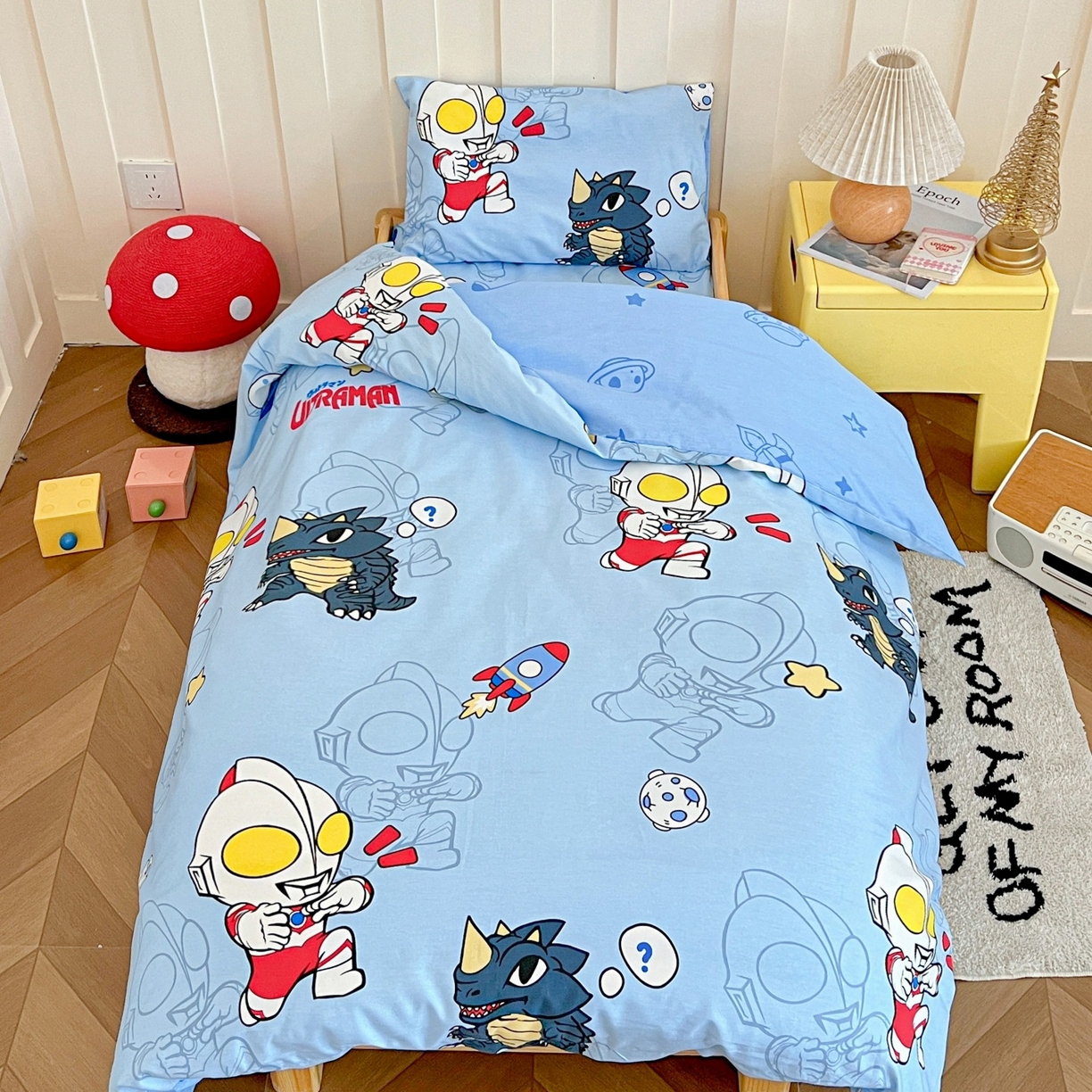 91家纺网 家纺一手货源 找家纺 名兮家居 2025新款全棉小版经典奥特曼-三丽鸥幼儿园儿童套件【含防伪标】 奥特勇士