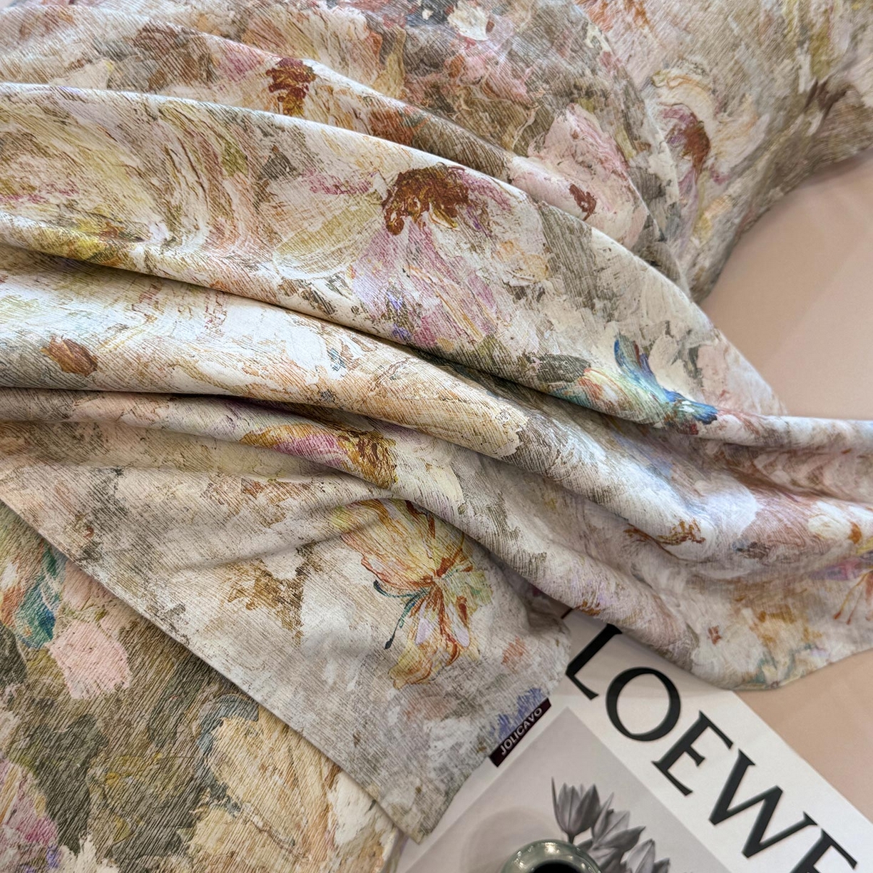 91家纺网 家纺一手货源 找家纺  2025秋冬新款轻奢新疆长绒棉纯棉磨毛加厚数码印花四件套花慕里 花慕里-米