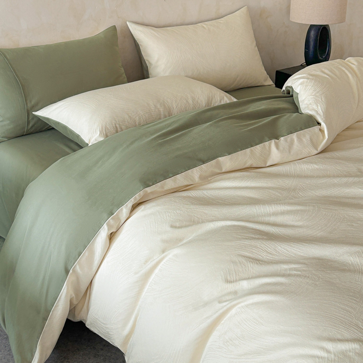 91家纺网 家纺一手货源 找家纺 618家纺 2025新款全棉磨毛提花法式双拼四件套-赫本系列 赫本-风织绿