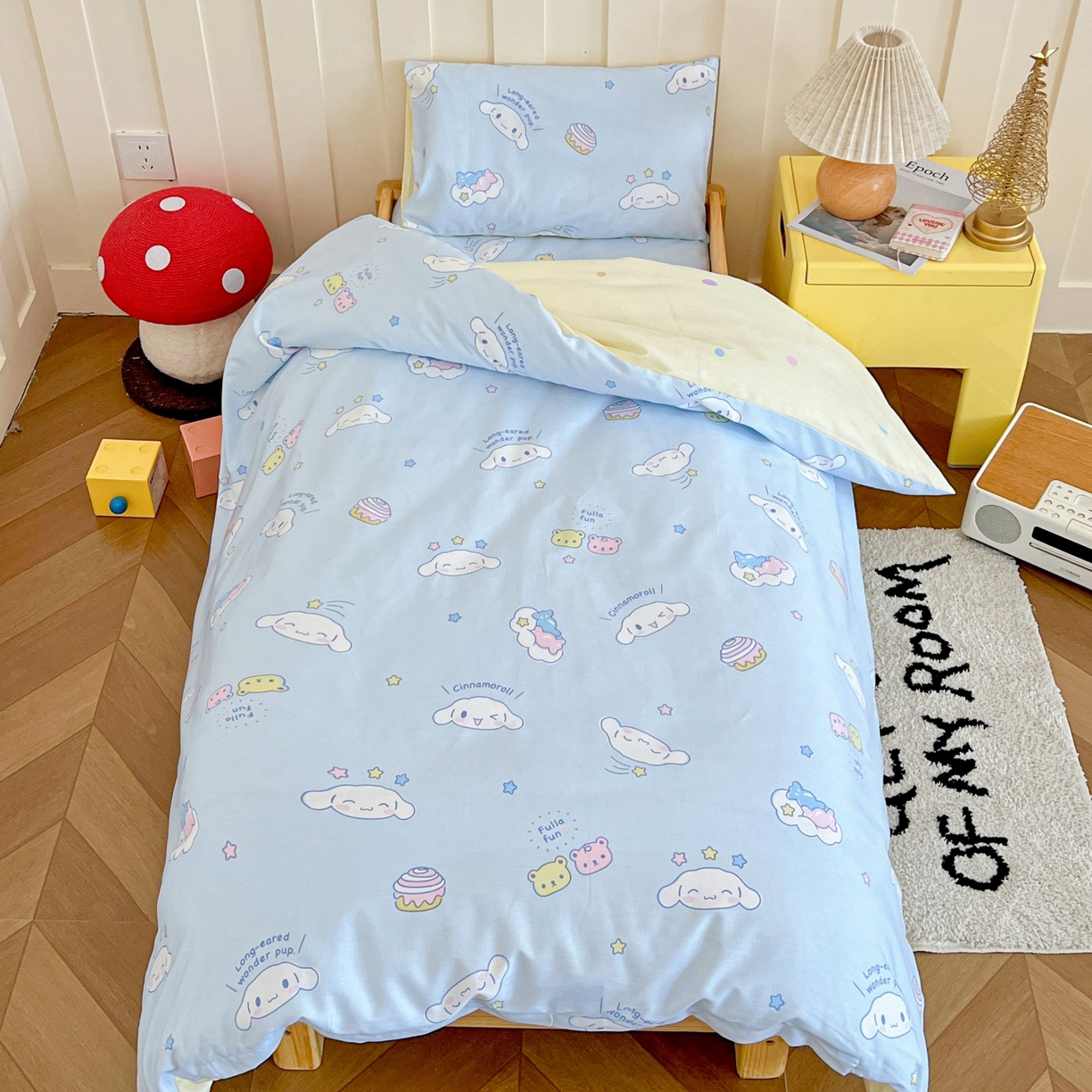 91家纺网 家纺一手货源 找家纺 名兮家居 2025新款全棉小版经典奥特曼-三丽鸥幼儿园儿童套件【含防伪标】 蛋糕玉桂狗