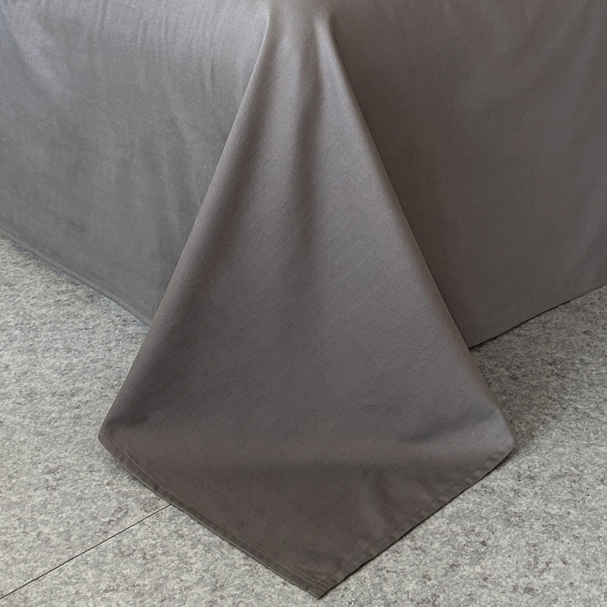 91家纺网 家纺一手货源 找家纺 618家纺 2025新款全棉磨毛提花法式双拼四件套-赫本系列 赫本-摩卡灰