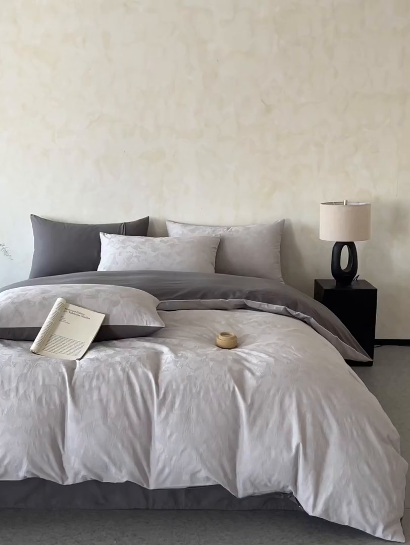 91家纺网 家纺一手货源 找家纺 618家纺 2025新款全棉磨毛提花法式双拼四件套-赫本系列 赫本-摩卡灰