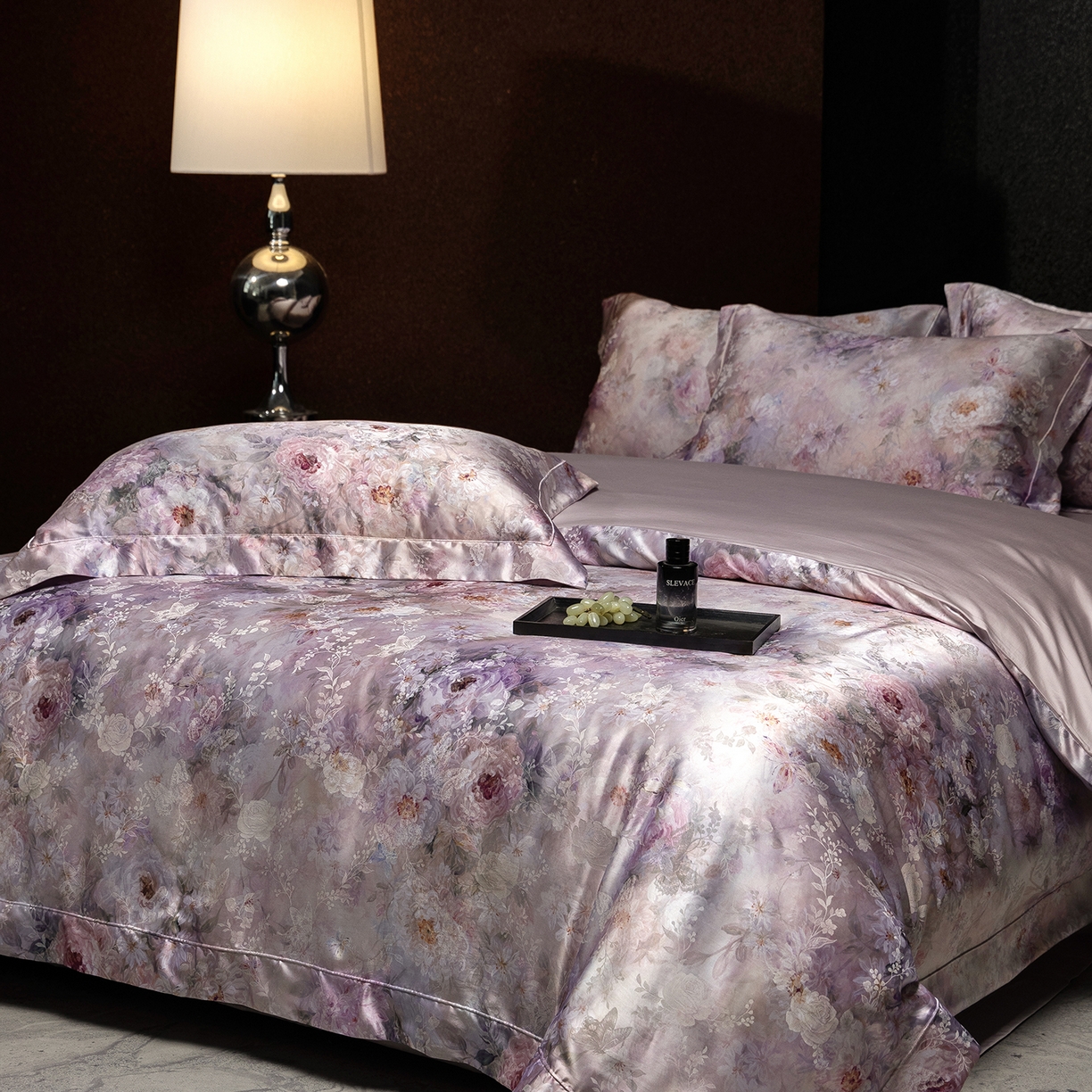 91家纺网 家纺一手货源 找家纺 太古汇家居 2025新款桑真丝提花+印花系列四件套 琉璃梦境-紫