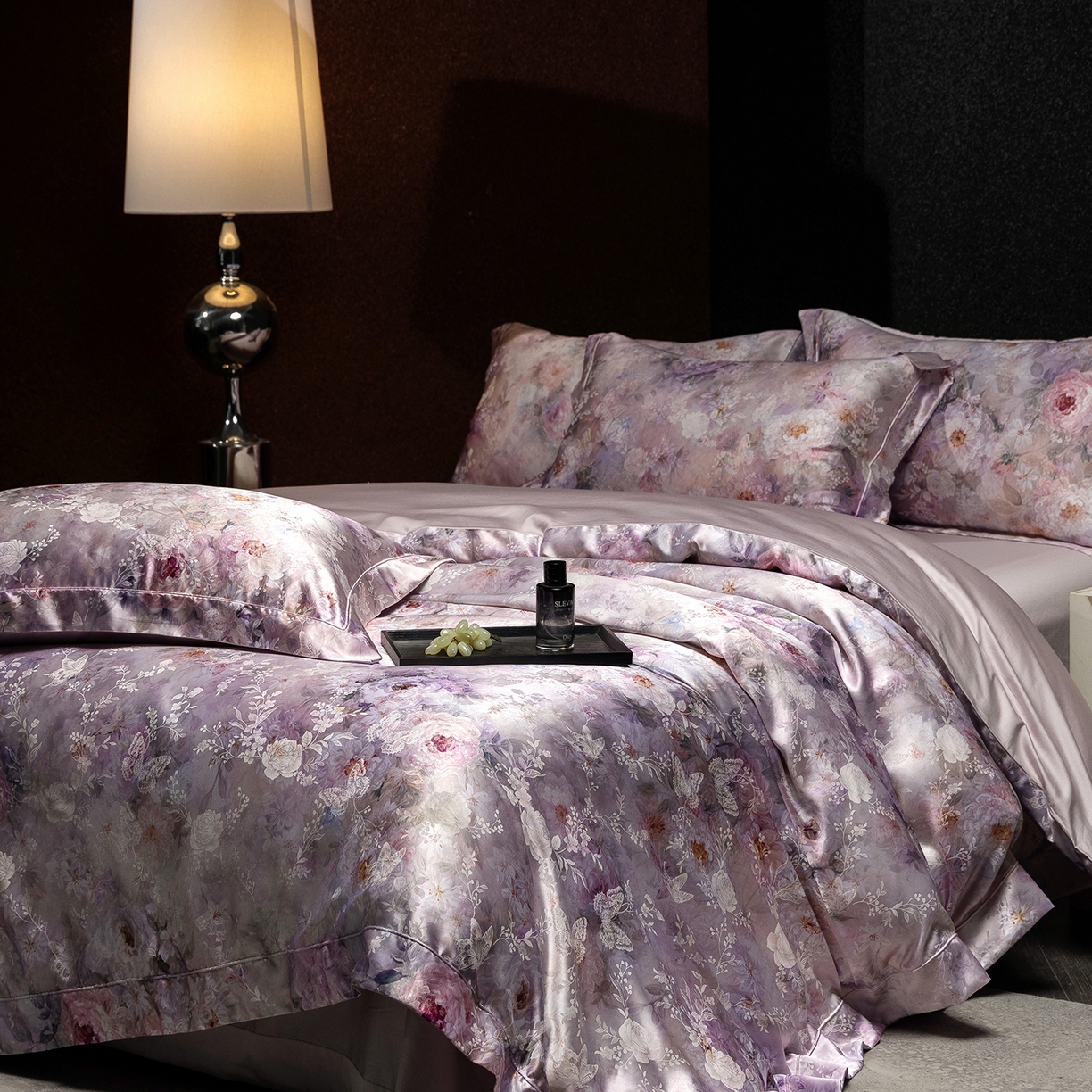 91家纺网 家纺一手货源 找家纺 太古汇家居 2025新款桑真丝提花+印花系列四件套 琉璃梦境-紫