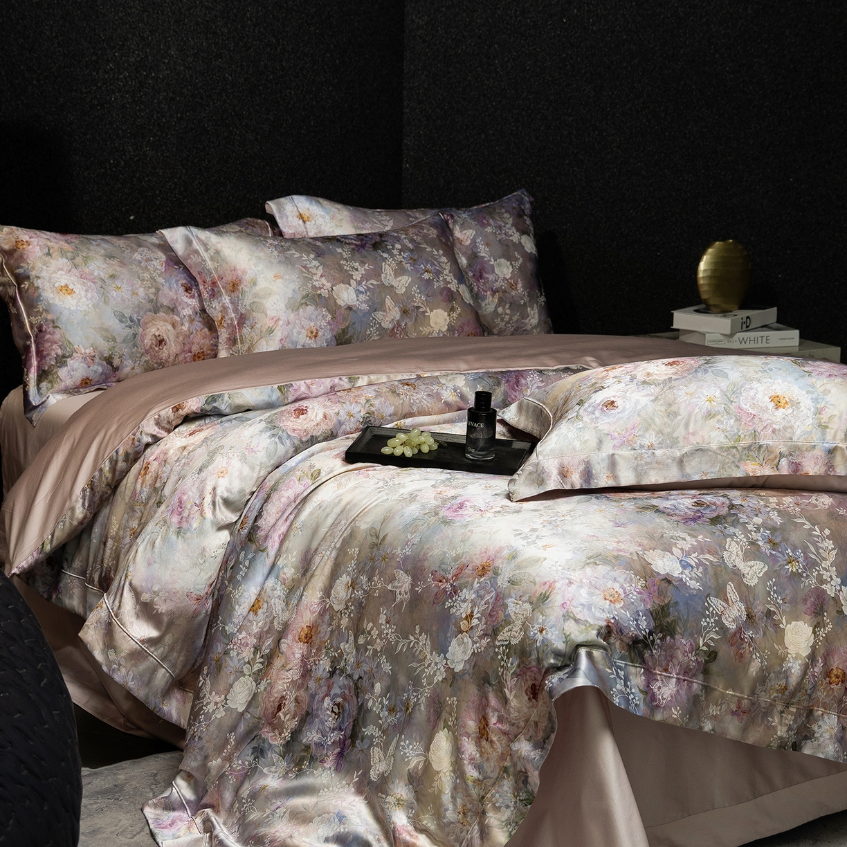 91家纺网 家纺一手货源 找家纺 太古汇家居 2025新款桑真丝提花+印花系列四件套 琉璃梦境-粉