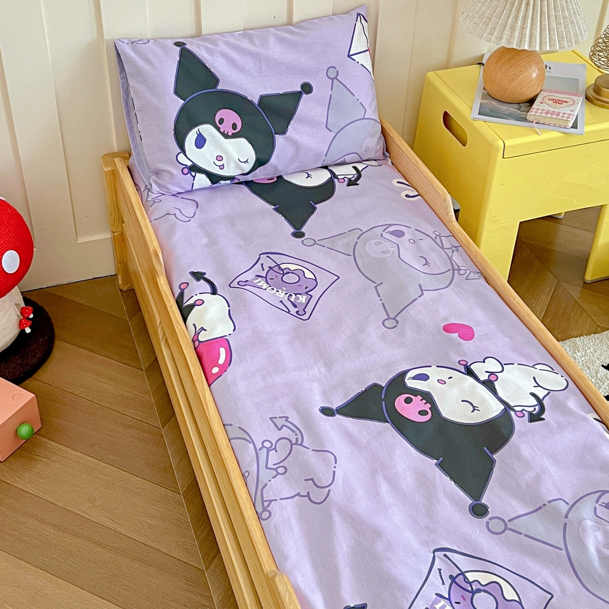 91家纺网 家纺一手货源 找家纺 名兮家居 2025新款全棉小版经典奥特曼-三丽鸥幼儿园儿童套件【含防伪标】 情书库洛米