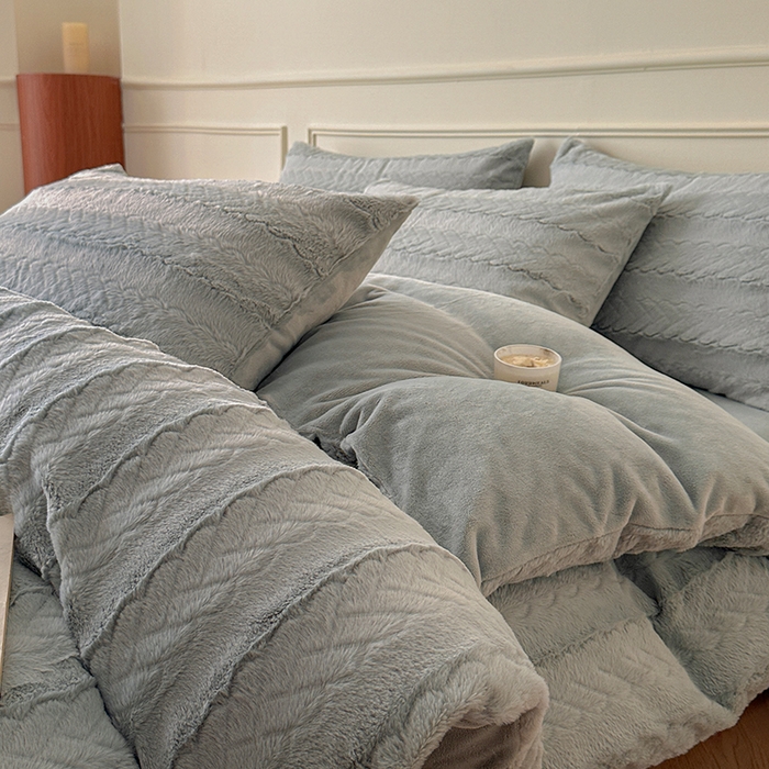 91家纺网 家纺一手货源 找家纺 （总）618家纺 2025新款冬日纯色法式浪漫月桂绒四件套