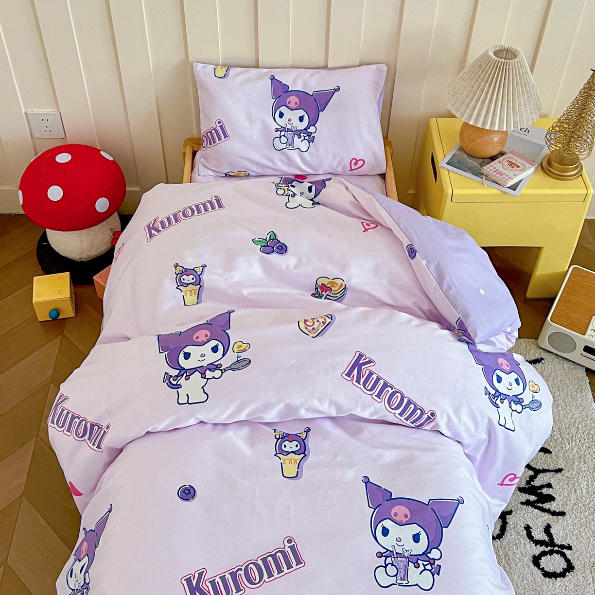 91家纺网 家纺一手货源 找家纺 名兮家居 2025新款全棉小版经典奥特曼-三丽鸥幼儿园儿童套件【含防伪标】 甜筒库洛米