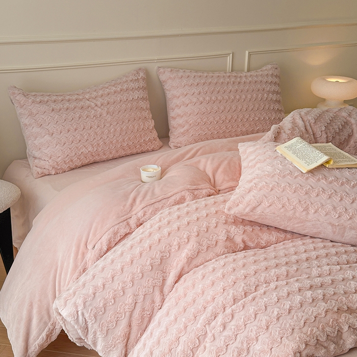 91家纺网 家纺一手货源 找家纺 （总）618家纺 2025新款冬日温暖纯色法式浪漫云舒绒四件套