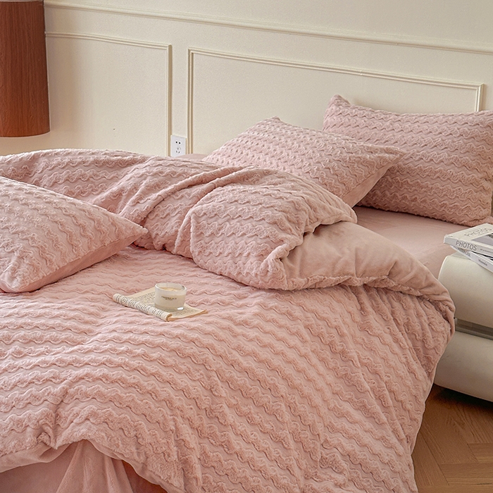 91家纺网 家纺一手货源 找家纺 （总）618家纺 2025新款冬日温暖纯色法式浪漫云舒绒四件套