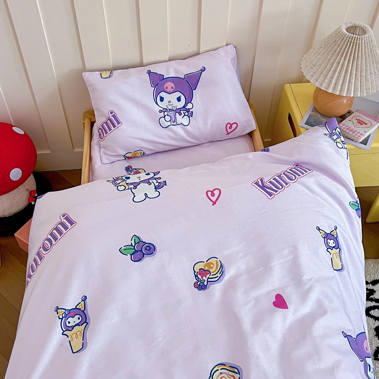 91家纺网 家纺一手货源 找家纺 名兮家居 2025新款全棉小版经典奥特曼-三丽鸥幼儿园儿童套件【含防伪标】 甜筒库洛米