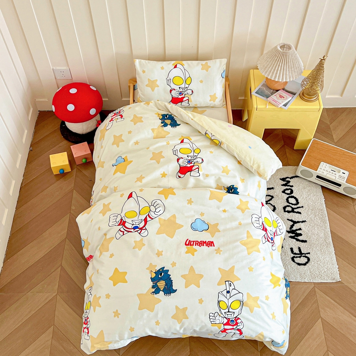 91家纺网 家纺一手货源 找家纺 名兮家居 2025新款全棉小版经典奥特曼-三丽鸥幼儿园儿童套件【含防伪标】 星星奥特曼