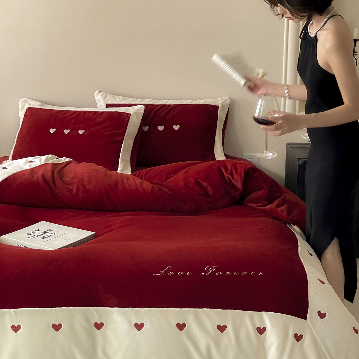 91家纺网 家纺一手货源 找家纺 （总）西西家居 2025新款全消光230g牛奶绒四件套-心心相印（各平台严格控价劵后不低于338元起! 会员-20元）