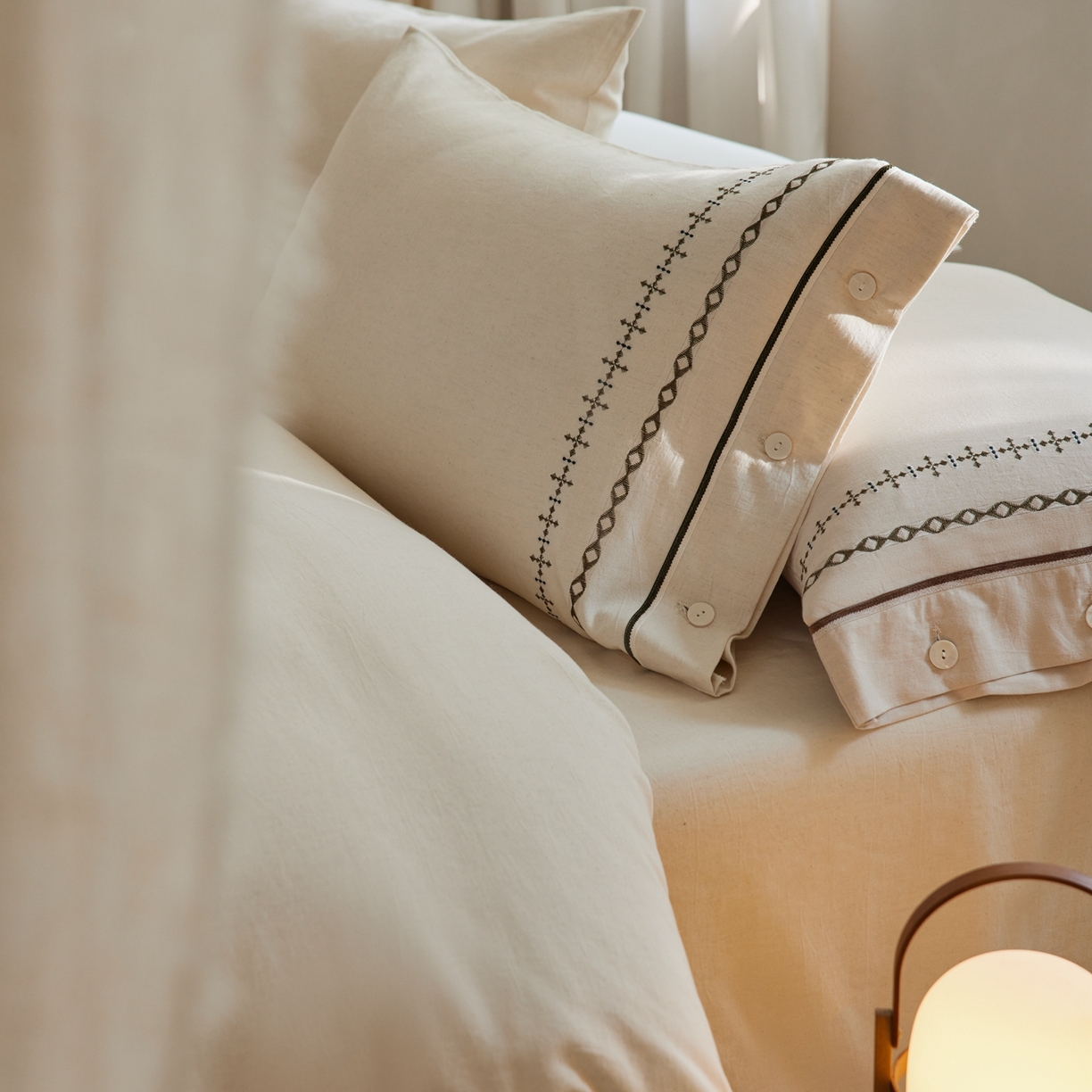 91家纺网 家纺一手货源 找家纺 涞澳家纺 2025新款棉麻皱皱纱四件套 夜里无星