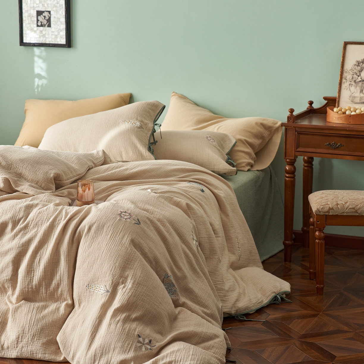 91家纺网 家纺一手货源 找家纺 涞澳家纺 2025新款棉麻皱皱纱四件套 故里逢春