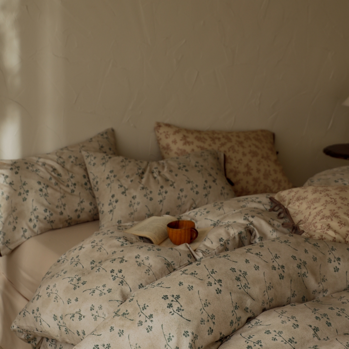 91家纺网 家纺一手货源 找家纺 涞澳家纺 2025新款全棉纯棉软烟纱四件套 浮生若絮