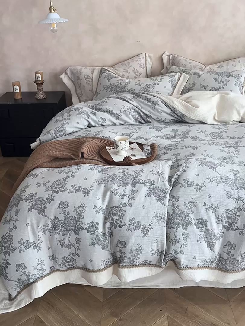 91家纺网 家纺一手货源 找家纺 涞澳家纺 2025新款棉麻皱皱纱四件套 花间影