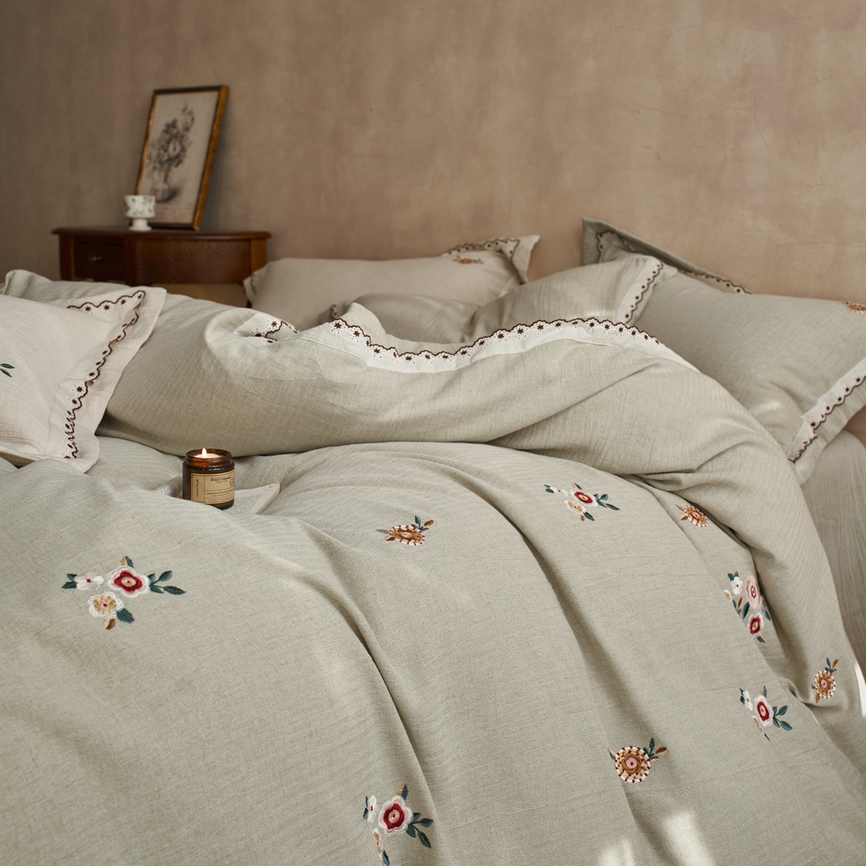 91家纺网 家纺一手货源 找家纺 涞澳家纺 2025新款棉麻皱皱纱四件套 一山春色-绿