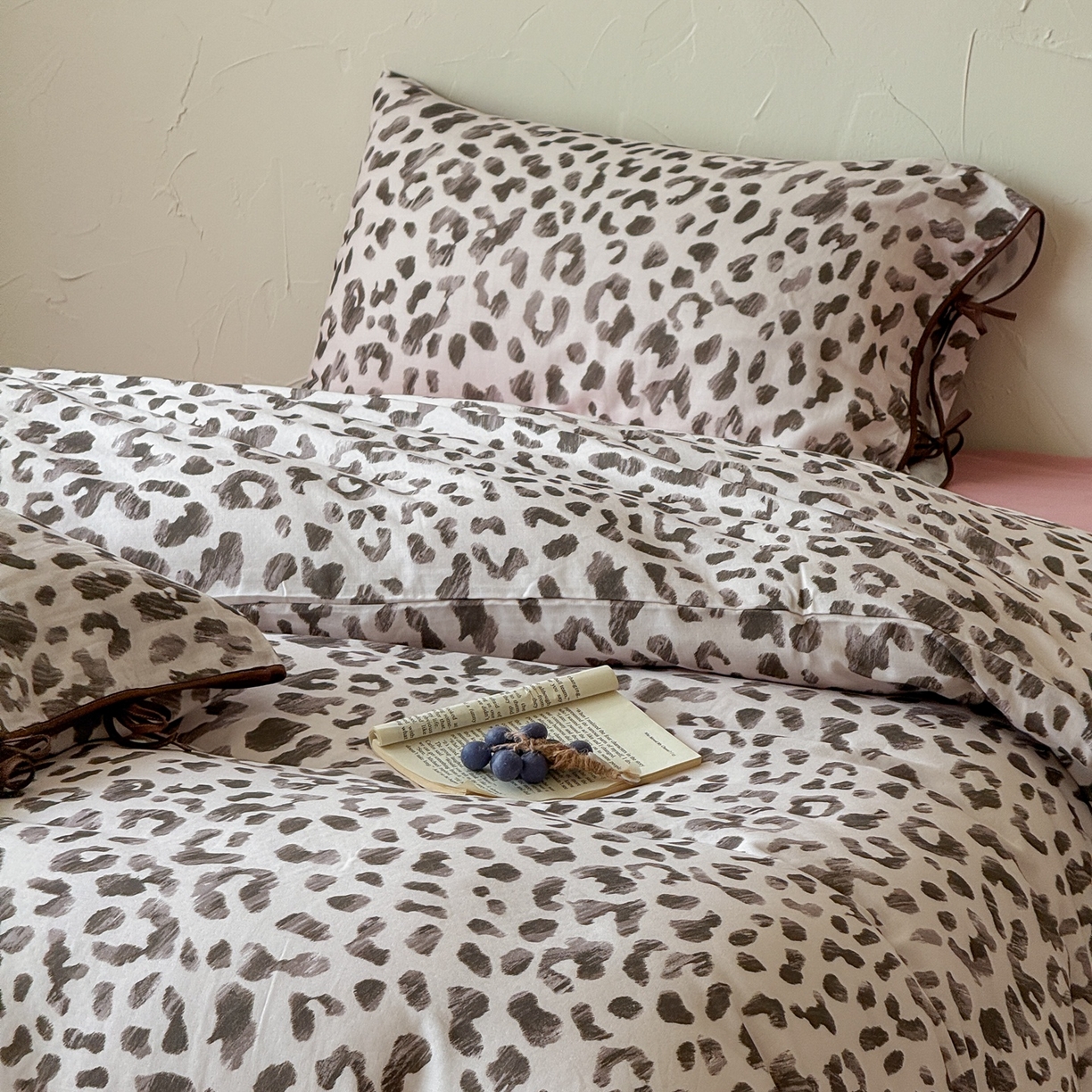 91家纺网 家纺一手货源 找家纺 涞澳家纺 2025新款全棉纯棉软烟纱四件套 暖居时光