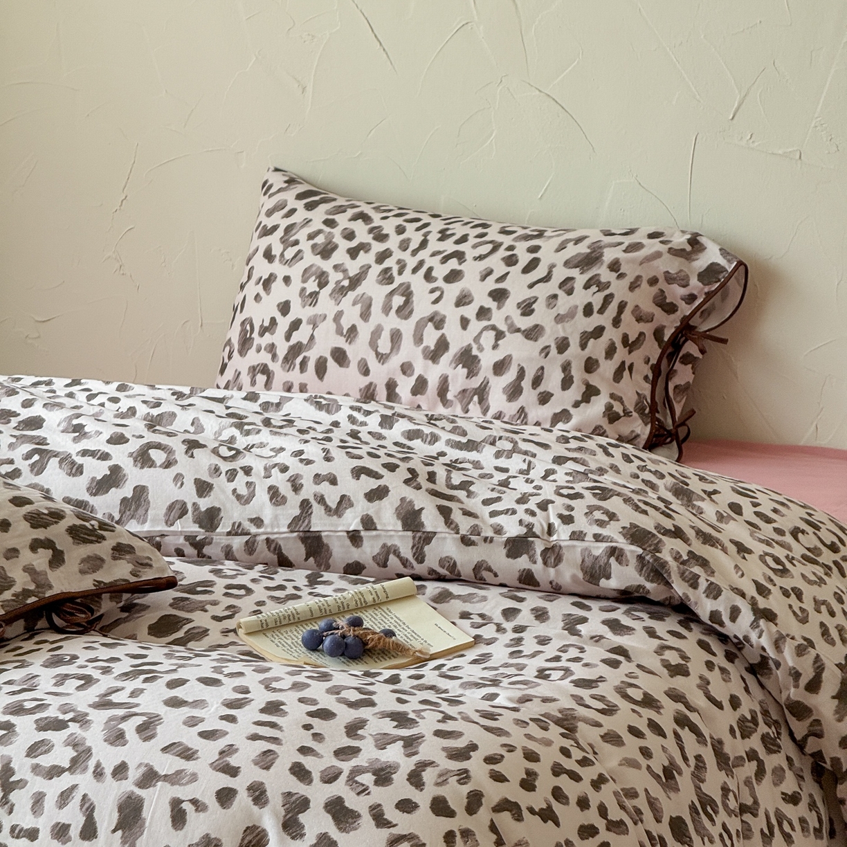 91家纺网 家纺一手货源 找家纺 涞澳家纺 2025新款全棉纯棉软烟纱四件套 暖居时光