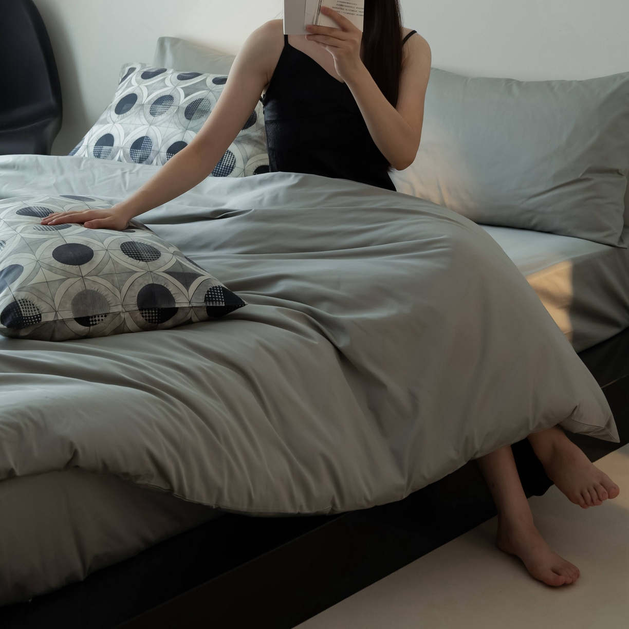 91家纺网 家纺一手货源 找家纺 （总）涞澳家纺 2025新款全棉纯棉贡缎六件套(素色四件套+印花枕套）