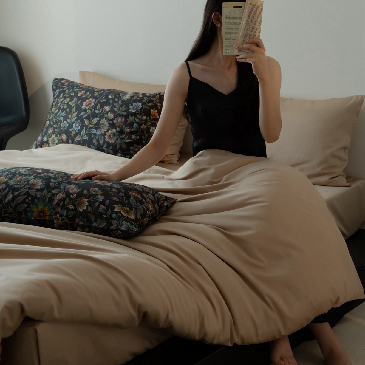 91家纺网 家纺一手货源 找家纺 （总）涞澳家纺 2025新款全棉纯棉贡缎六件套(素色四件套+印花枕套）