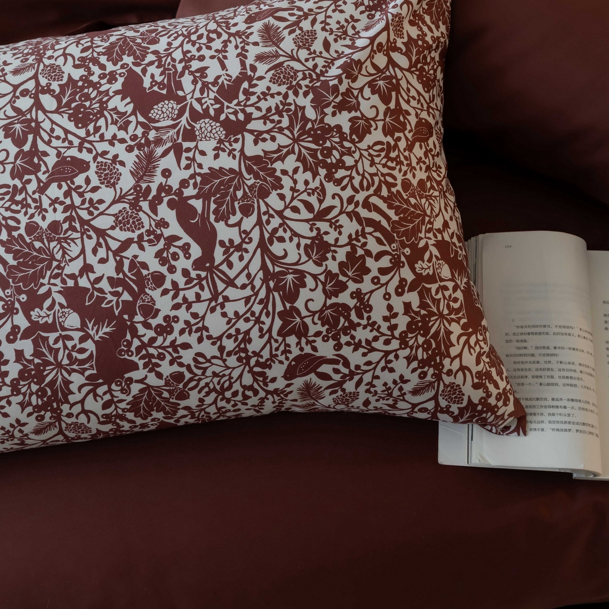 91家纺网 家纺一手货源 找家纺 （总）涞澳家纺 2025新款全棉纯棉贡缎六件套(素色四件套+印花枕套）