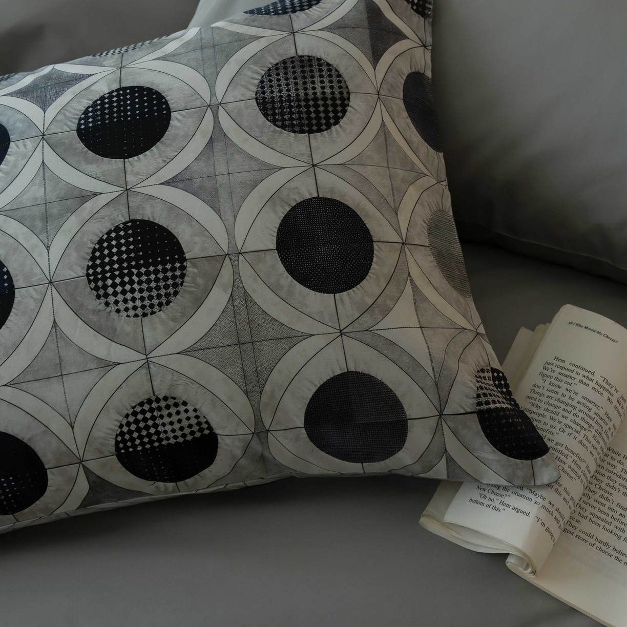 91家纺网 家纺一手货源 找家纺 （总）涞澳家纺 2025新款全棉纯棉贡缎六件套(素色四件套+印花枕套）