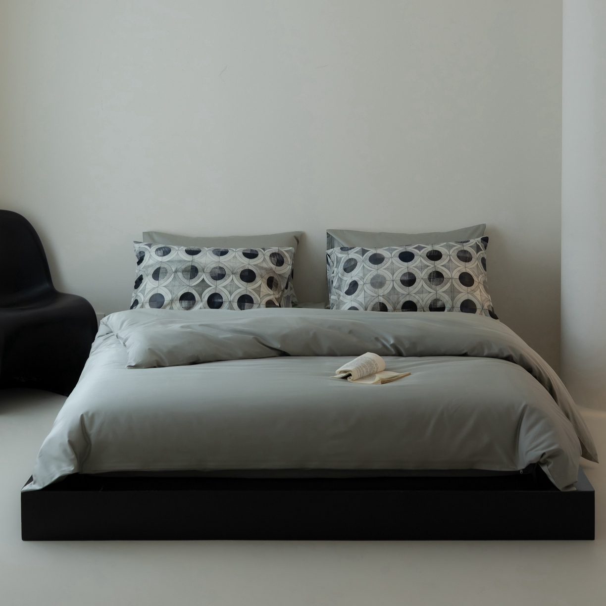 91家纺网 家纺一手货源 找家纺 涞澳家纺 2025新款全棉纯棉贡缎六件套(素色四件套+印花枕套） 辛德