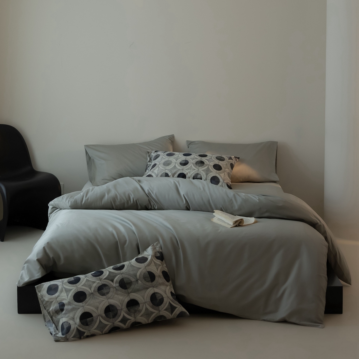 91家纺网 家纺一手货源 找家纺 涞澳家纺 2025新款全棉纯棉贡缎六件套(素色四件套+印花枕套） 辛德