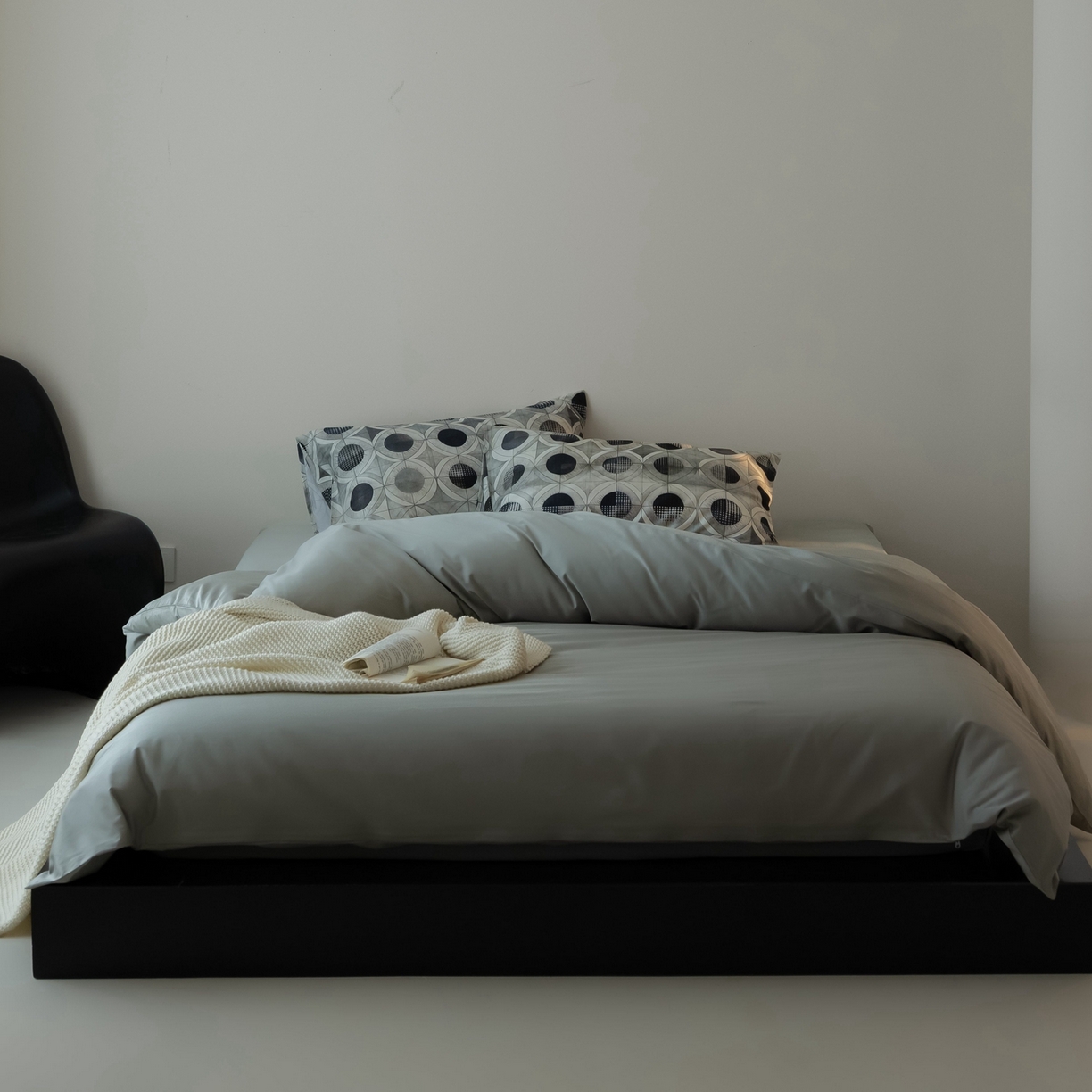 91家纺网 家纺一手货源 找家纺 涞澳家纺 2025新款全棉纯棉贡缎六件套(素色四件套+印花枕套） 辛德