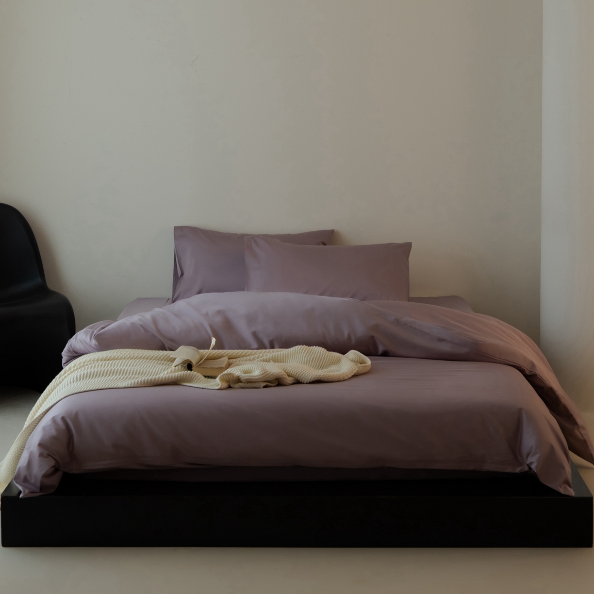 91家纺网 家纺一手货源 找家纺 涞澳家纺 2025新款全棉纯棉贡缎六件套(素色四件套+印花枕套） 星月夜