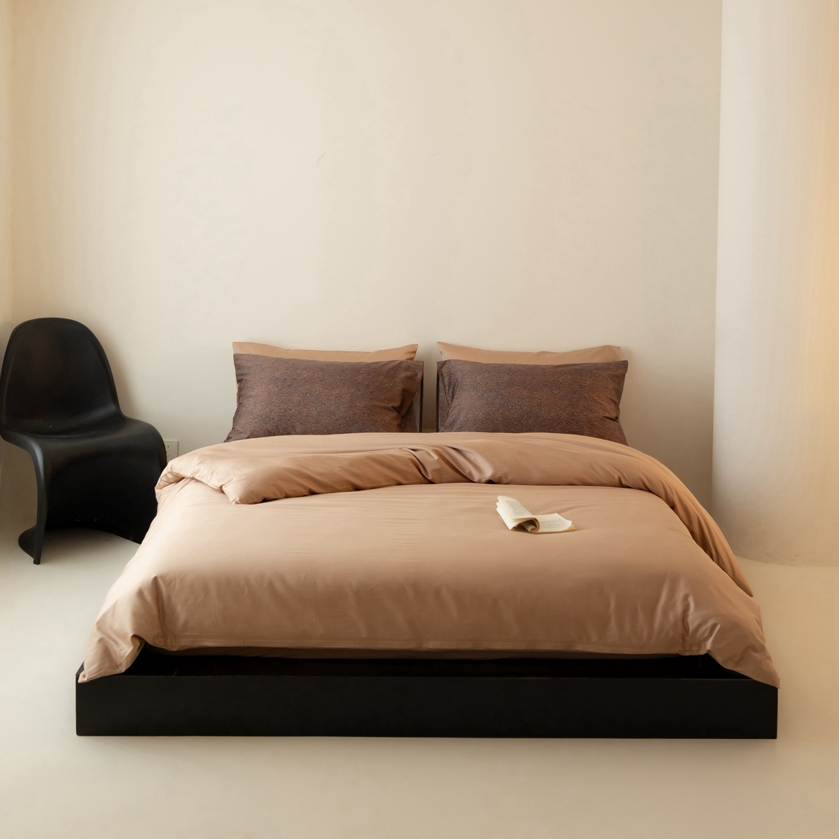 91家纺网 家纺一手货源 找家纺 涞澳家纺 2025新款全棉纯棉贡缎六件套(素色四件套+印花枕套） 野沐