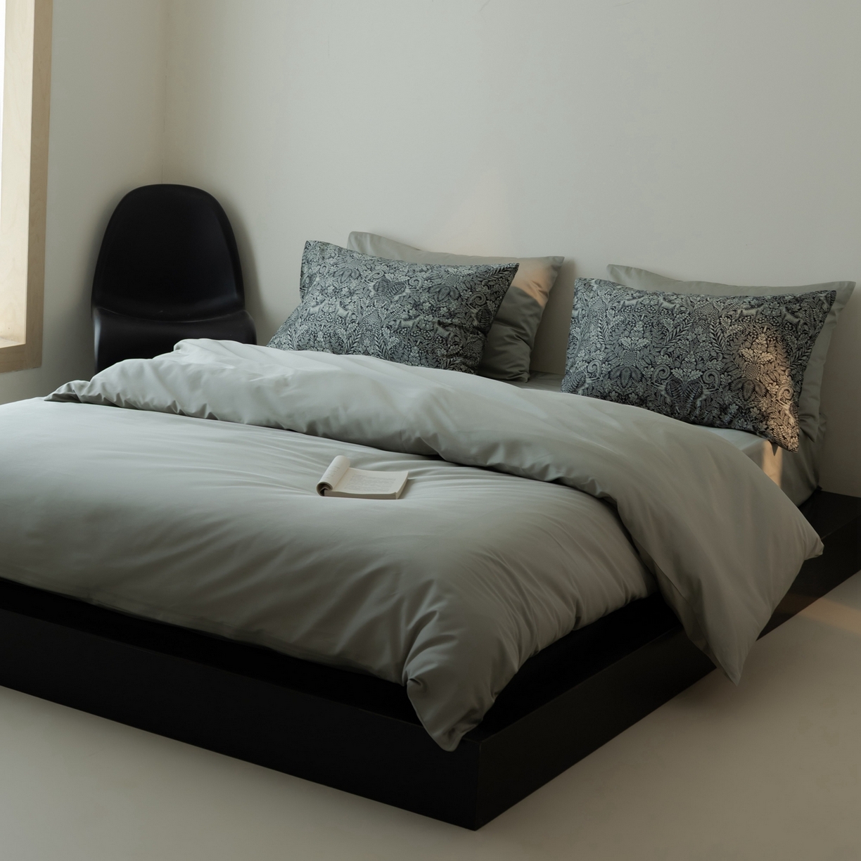 91家纺网 家纺一手货源 找家纺 涞澳家纺 2025新款全棉纯棉贡缎六件套(素色四件套+印花枕套） 雲洛