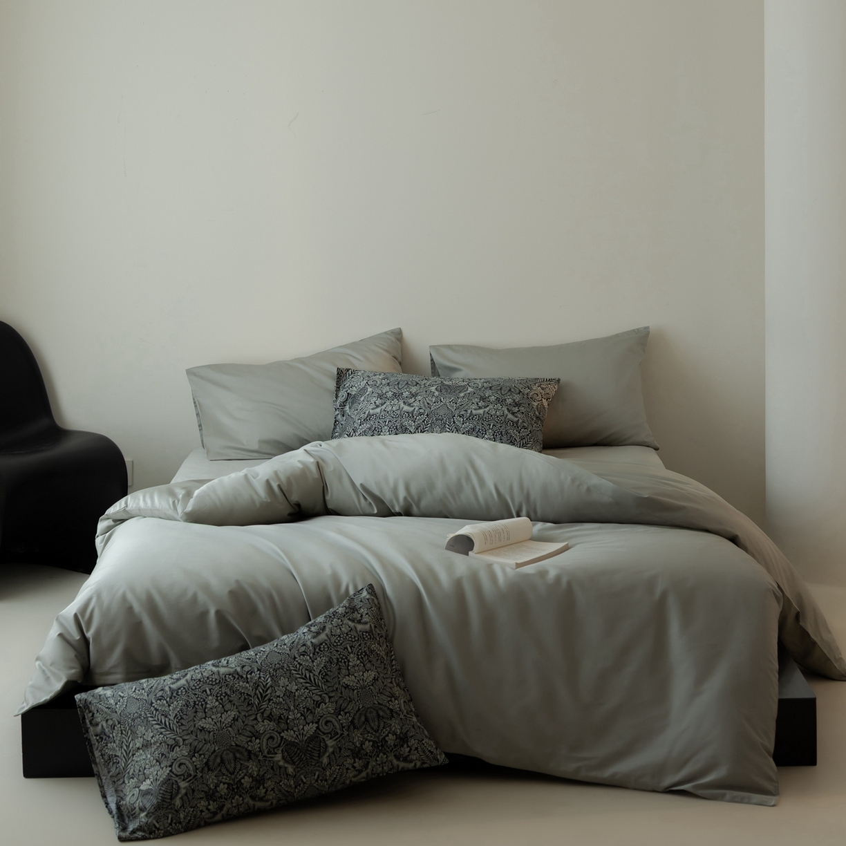 91家纺网 家纺一手货源 找家纺 涞澳家纺 2025新款全棉纯棉贡缎六件套(素色四件套+印花枕套） 雲洛