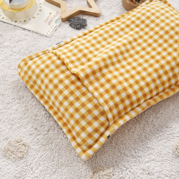 91家纺网 家纺一手货源 找家纺 吉咪兔 2025新款儿童卡通牛奶绒双面绒幼儿园被子三件套六件套保暖被褥被套 呆萌小熊-黄