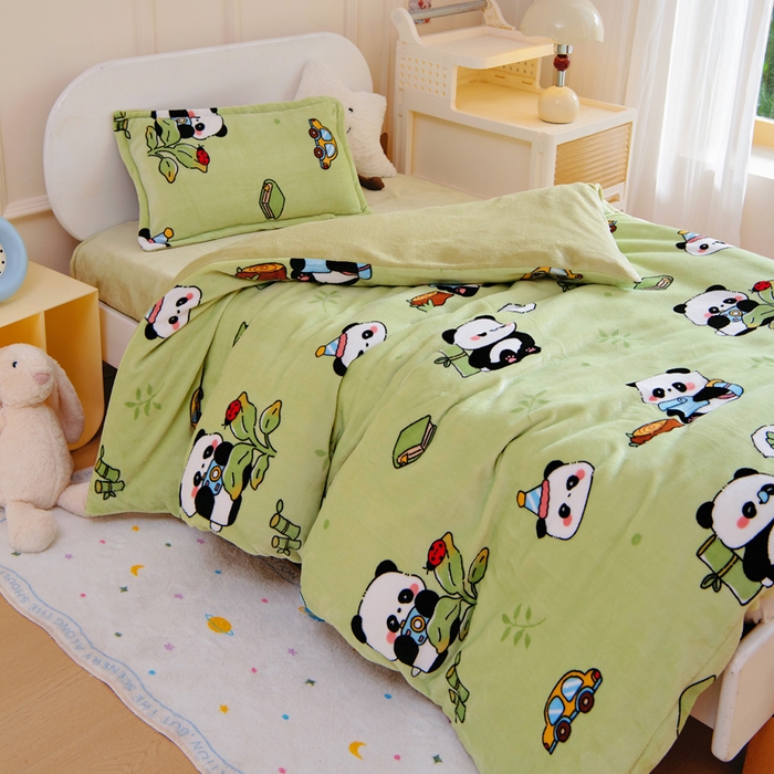 91家纺网 家纺一手货源 找家纺 吉咪兔 2025新款儿童卡通牛奶绒双面绒幼儿园被子三件套六件套保暖被褥被套 可爱熊猫