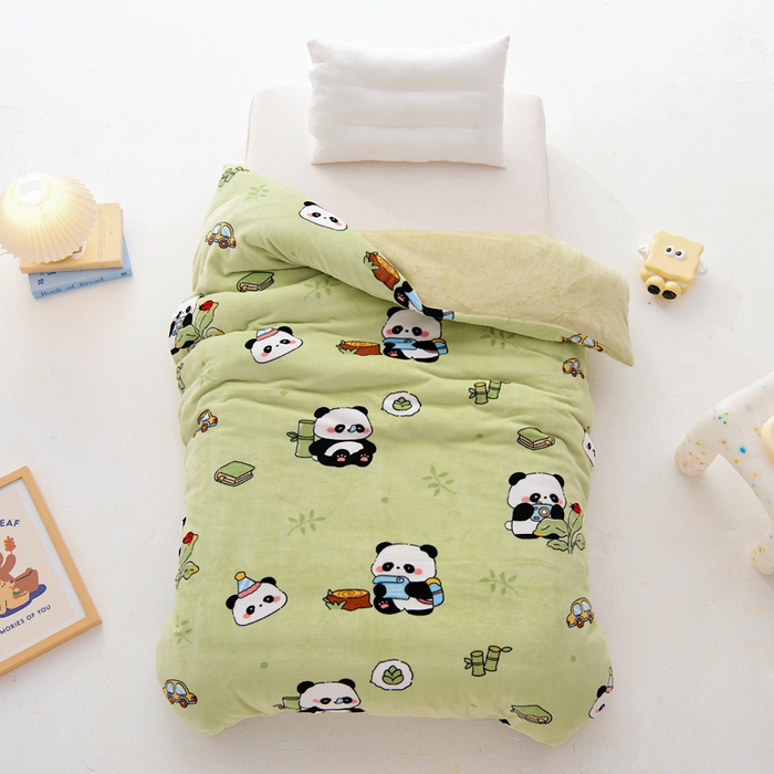 91家纺网 家纺一手货源 找家纺 吉咪兔 2025新款儿童卡通牛奶绒双面绒幼儿园被子三件套六件套保暖被褥被套 可爱熊猫
