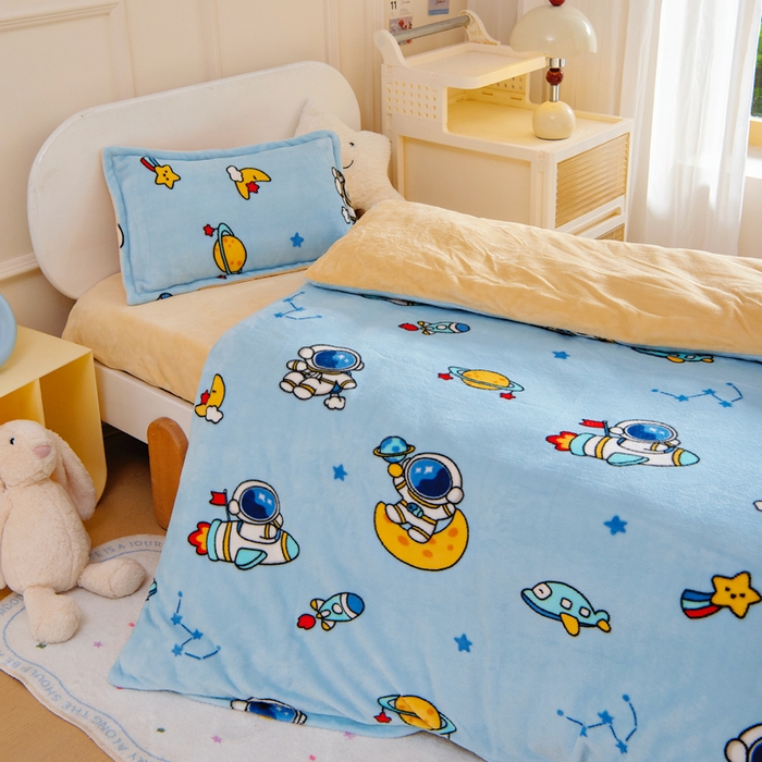 91家纺网 家纺一手货源 找家纺 吉咪兔 2025新款儿童卡通牛奶绒双面绒幼儿园被子三件套六件套保暖被褥被套 探索宇宙