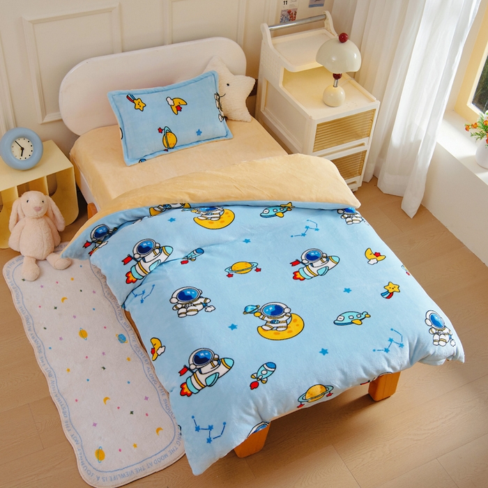 91家纺网 家纺一手货源 找家纺 吉咪兔 2025新款儿童卡通牛奶绒双面绒幼儿园被子三件套六件套保暖被褥被套 探索宇宙