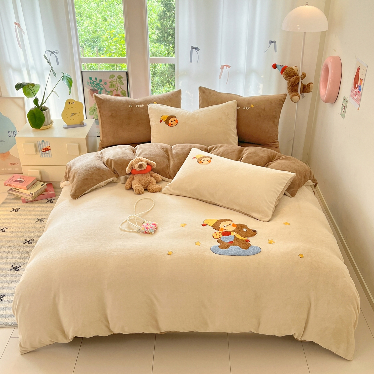 91家纺网 家纺一手货源 找家纺 如一 2025新款卡通毛巾绣系列牛奶绒四件套第一批 星星木马