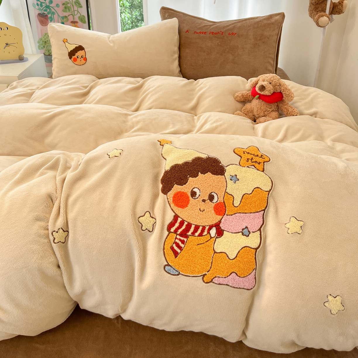 91家纺网 家纺一手货源 找家纺 如一 2025新款卡通毛巾绣系列牛奶绒四件套第一批 星星派对