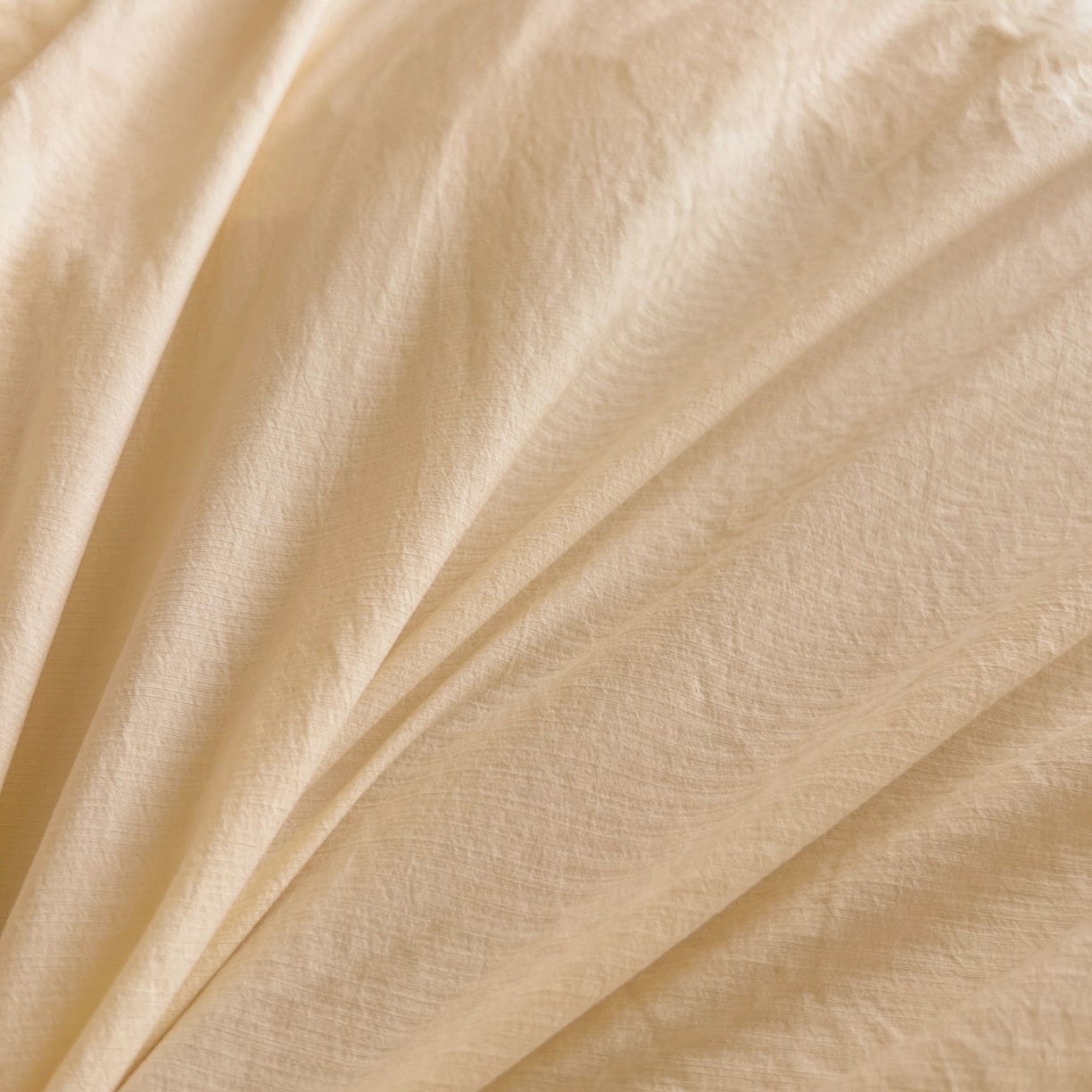 91家纺网 家纺一手货源 找家纺 漫仙阁家纺 2025新品云朵棉可爱风卡通烫画单床笠枕套三件套 小浣熊