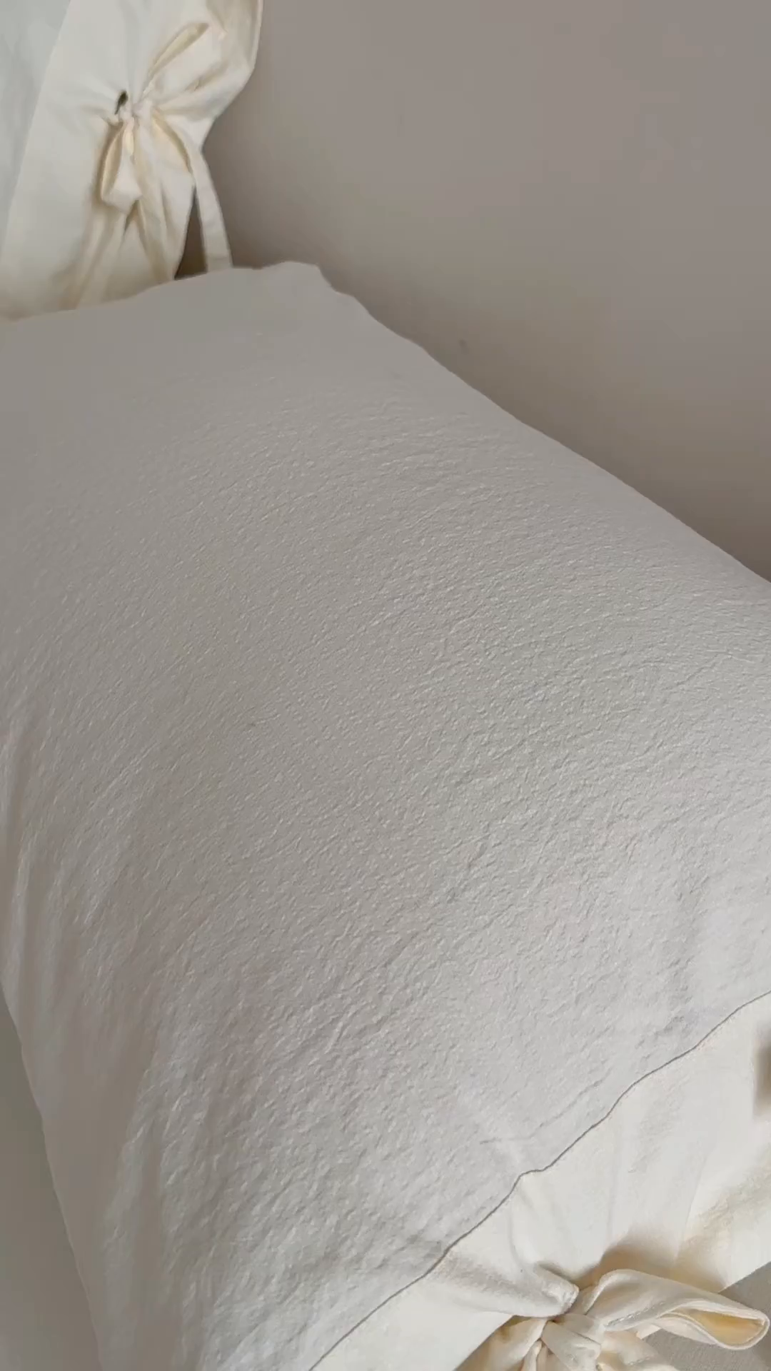 91家纺网 家纺一手货源 找家纺 漫仙阁家纺 2025新品云朵棉可爱风卡通烫画单床笠枕套三件套 小浣熊