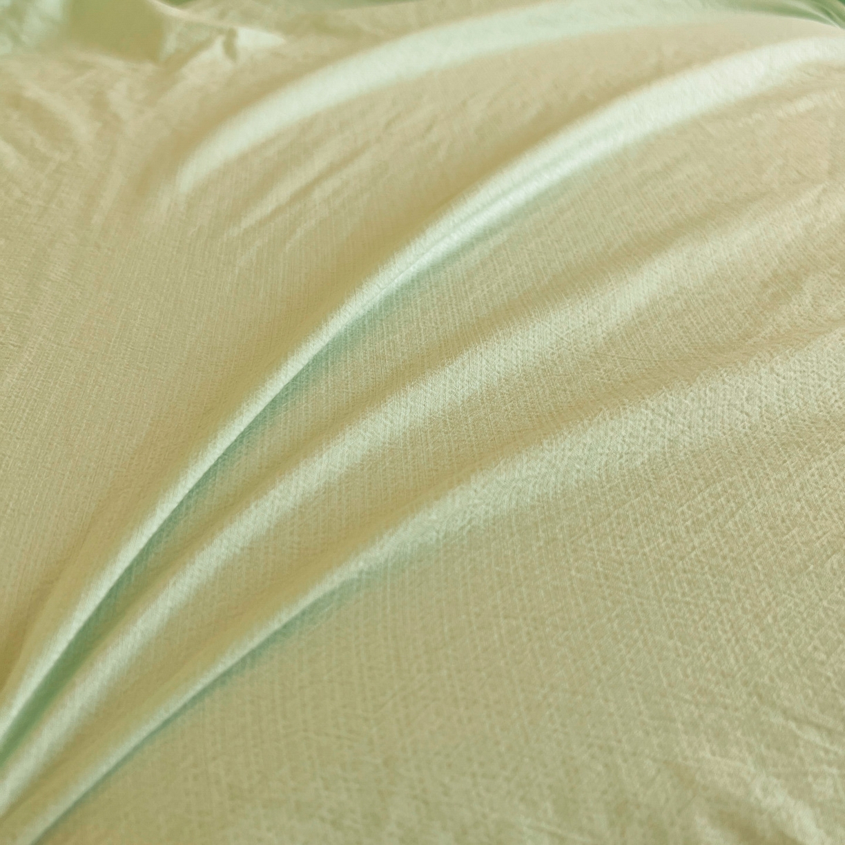 91家纺网 家纺一手货源 找家纺 漫仙阁家纺 2025新品云朵棉可爱风卡通烫画单床笠枕套三件套 小青蛙