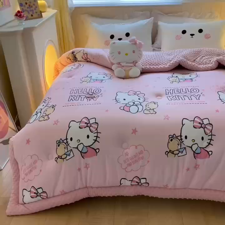 91家纺网 家纺一手货源 找家纺 花满路 2025新款儿童秋冬豆豆被kt猫