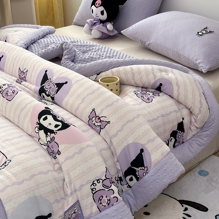 91家纺网 家纺一手货源 找家纺 花满路 2025新款儿童秋冬豆豆被库洛米